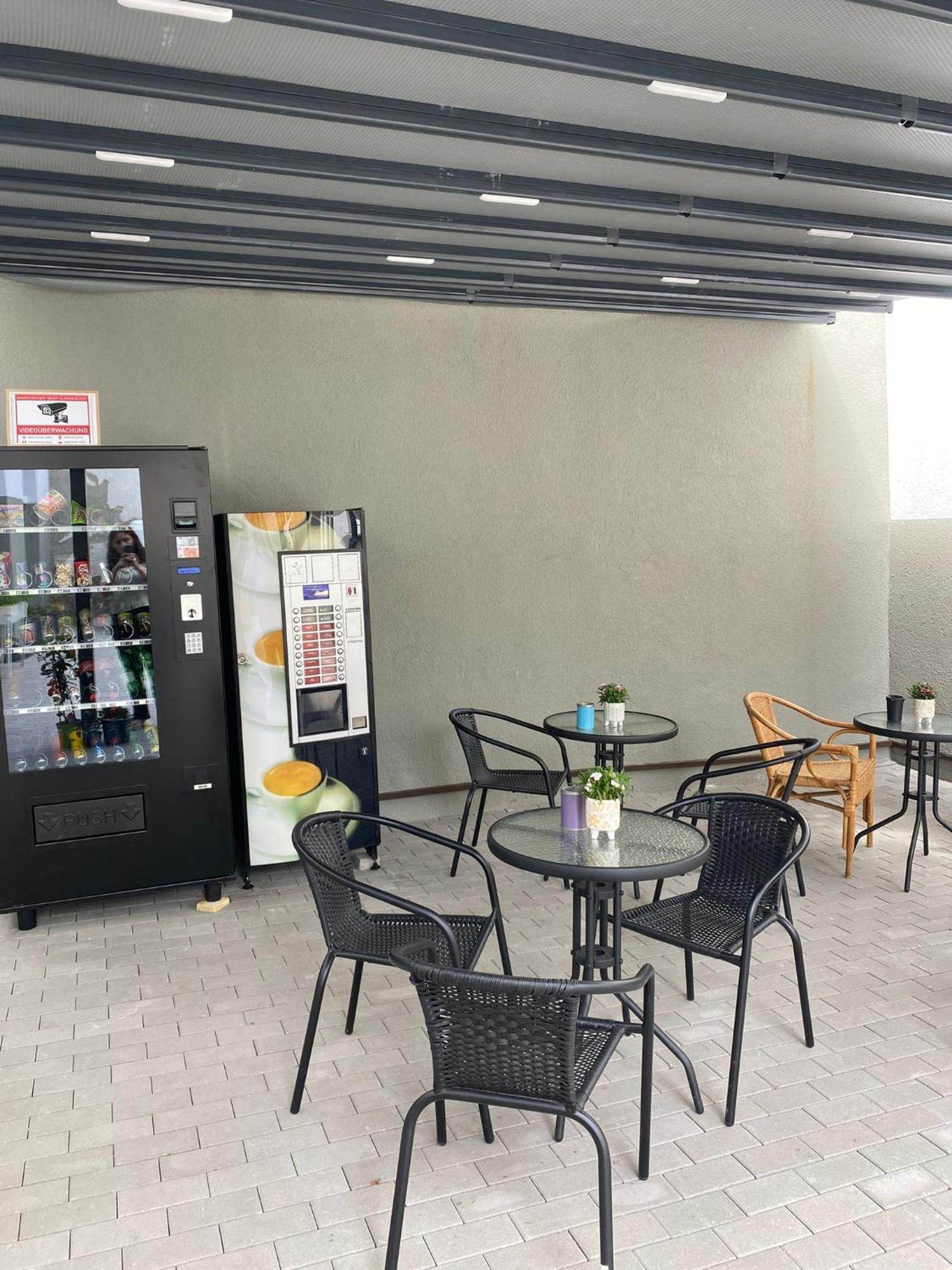 Hostel Linzer City Екстер'єр фото
