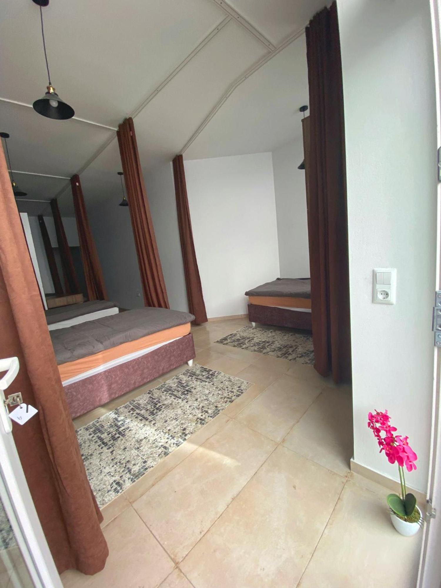 Hostel Linzer City Екстер'єр фото